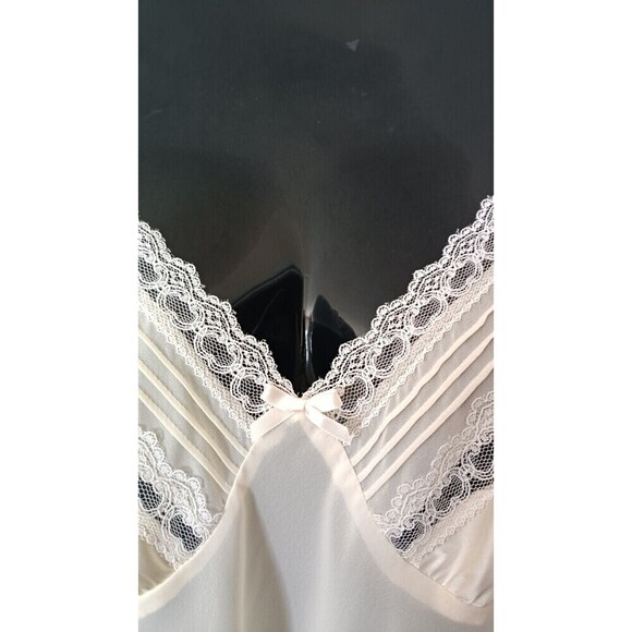 Secret Treasure Satin Baby Doll Chemise Size Large Soft Yellow Chiffon Pastel - Picture 6 of 9